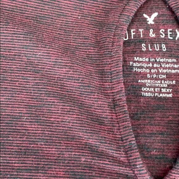 American Eagle long sleeve top- size S - Picture 5 of 6